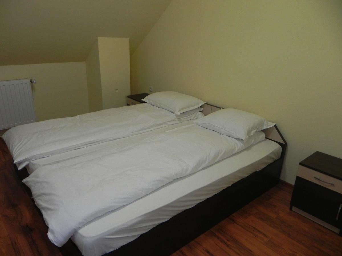 Motel Fogado Cristuru Secuiesc Номер фото